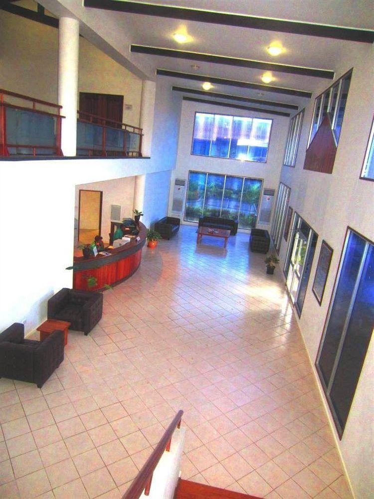 Madang Star International Hotel Екстериор снимка