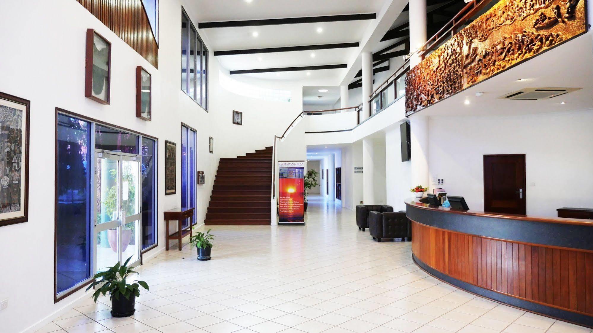 Madang Star International Hotel Екстериор снимка
